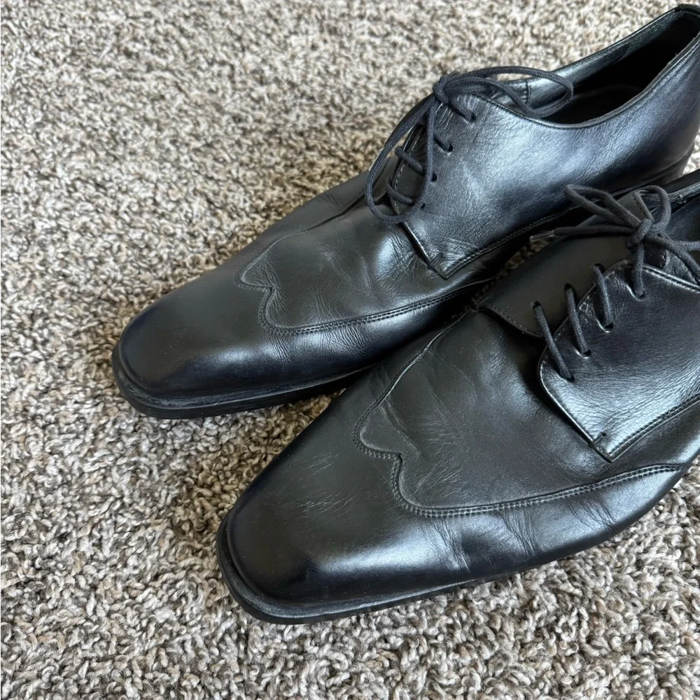 Gucci leather men dress shoes